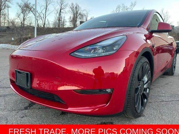 TESLA MODEL Y 2021 5YJYGDEF3MF139520 image